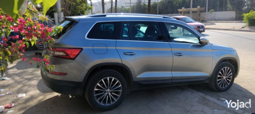 skoda-kodyak-modyl-2020-fy-ambyshn-alfy-althalth-big-1