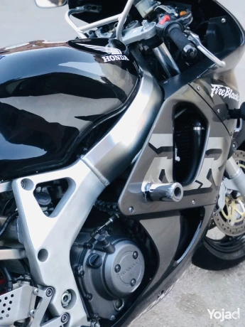 honda-cbr919-big-8