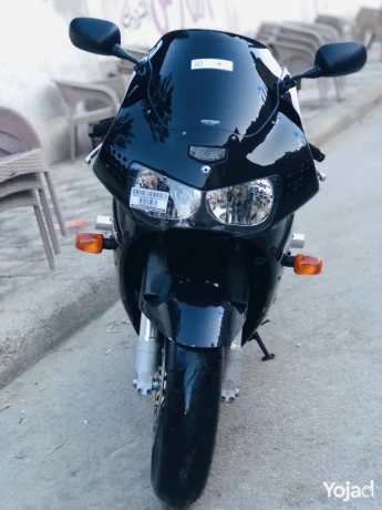 honda-cbr919-big-5