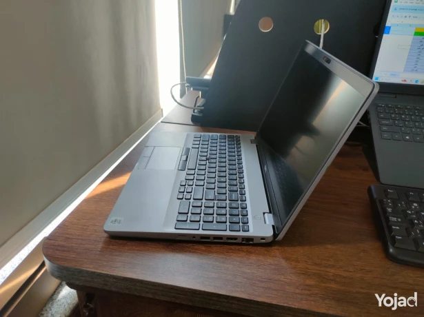 dell-latitude-5511-big-1