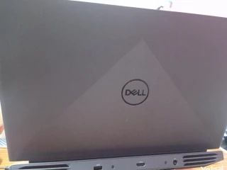 لابتوب Dell G15 5510 كسر زيرو استعمال خفيف جدا معاه الكرتونه