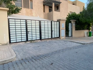 فيلا 4 غرف بدون مسبح للايجار اليومي