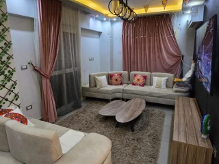 للبيع شقة 135م متشطبة في كمبوند طيبة جاردنز أكتوبر.