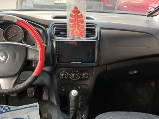 2015 لوجان