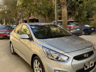 سيارة هيونداي اكسنت ٢٠٢٤ فئك رابعة