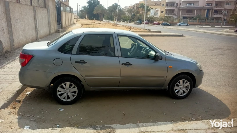 syarh-lada-granta-rosy-2016-big-5