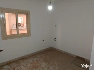 شقة 3/4 تشطيب بسعر مناسب جدا