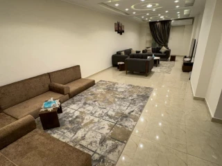 شقه مميزة جدا للاييجار اليومى والشهرى بالمهندسينجامعه الدول