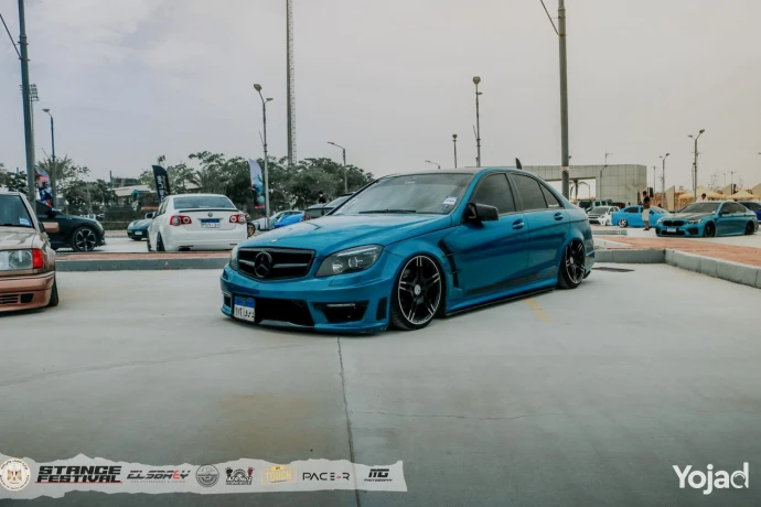 mercedes-benz-w204-c200-big-3