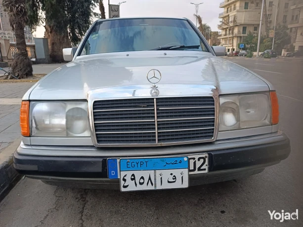 agml-oaslm-zlmk-f-msr-fabryk-lhoa-alhlat-alnadr-big-11