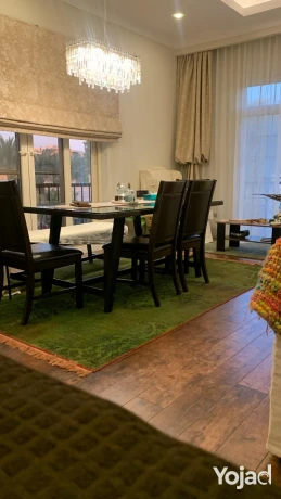 doblks-llbyaa-fy-kombaond-ghrb-algolf-altgmaa-alkhams-250m-big-3