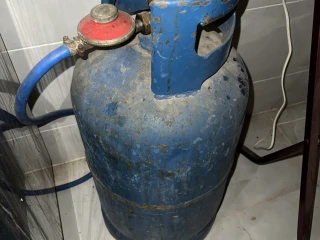 انبوبة غاز سعر٢٢٠٠