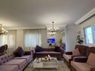 شقه لقطه للبيع