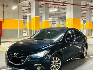 مازدا 3 أعلى فئة موديل 2015 فبريكا بالكامل رخصة سنة بصمة فتح