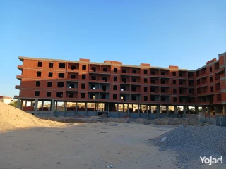 عرض خاص | شقة 105م بـ MARK RESORT الغردقة تطل على حمامات ا