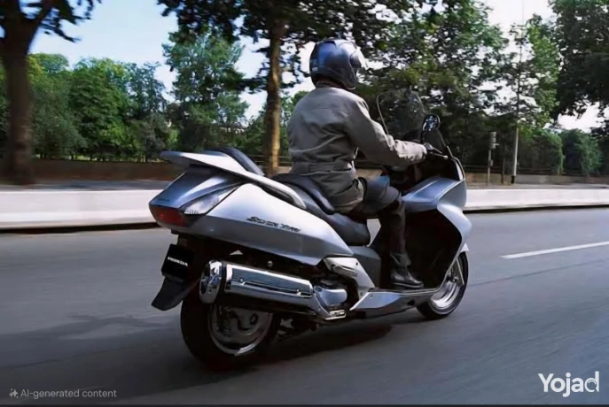 honda-silver-wing-600cc-big-2
