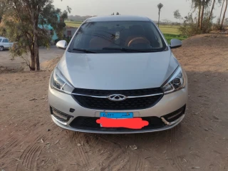 شيري اريزو ٥