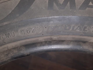 3 فرد مقاس 215/55 /R18