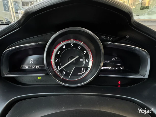 mazda-3-2015-big-12