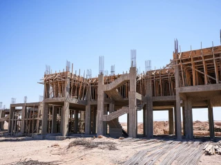 ستوديو يطل علي البحر بسهل حشيش بمقدم 10% وتقسيط علي 5 سنين