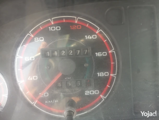 skoda-flyshya-llbyaa-big-0