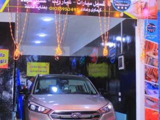 محل تجاري يصلح لكافة الانشطه يفضل سوبر ماركت او مطعم