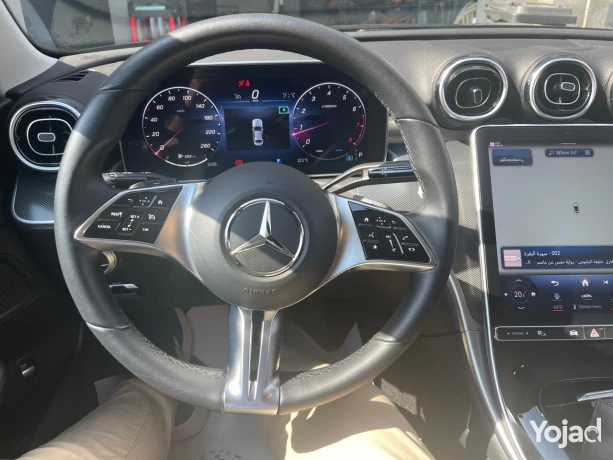 mercedec-c200-2022-imported-big-3