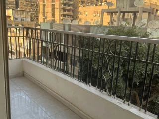 شقه في المهندسين