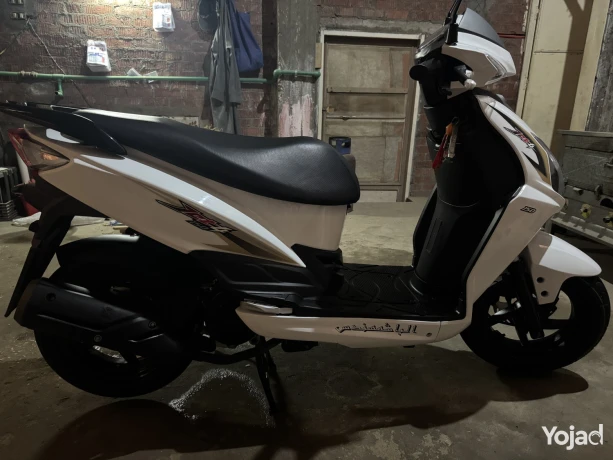 llbyaa-skotr-sym-jet4-mashy-1500-kylo-fkt-sharyh-mn-shhryn-big-0
