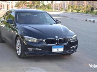 للبيع: BMW 318i Luxury موديل 2017 فئة F30
