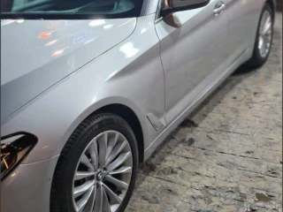 BMW 520 2019