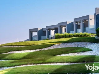 شاليه مميز للبيع في قرية lavista bay راس الحكمة بالتقسيط