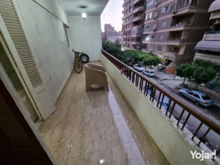 فرصه شقه للبيع بموقع مميز بمدينه نصر المنطقه