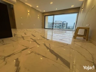 شقة بسعر لقطه مش موجود دلوقتي في lake_Residence#