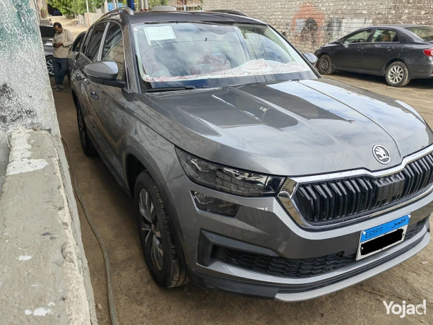 skoda-kodyak-2023-ambyshn-ksr-zyro-big-2