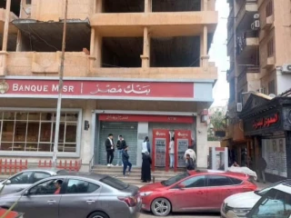 يوجد مكان في العجمي دورين للايجار