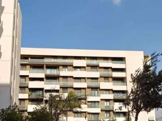 شقة مميزه للبيع في كمبوند البروج في الشروق بالتقسيط