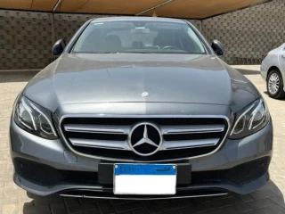 للبيع E180