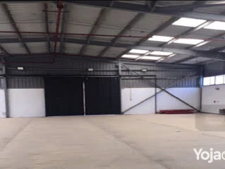 مصنع للايجارنشاط هندسي 6000متر بالعاشر من رمضان