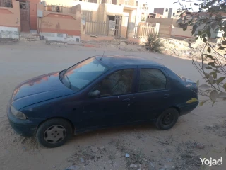 فيات سيينا