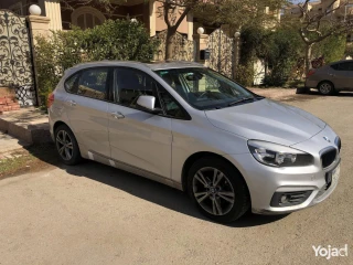 للبيع BMW 218i موديل ٢٠١٧ أعلى فئة