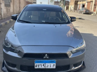 لانسر شارك 2015 عداد ٢٠٠ الف