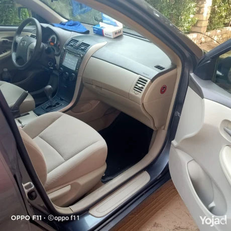 toyota-korola-2010-big-7