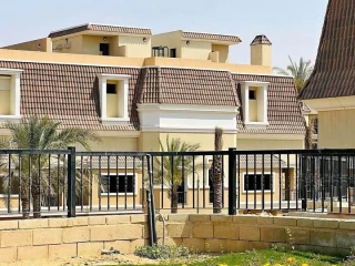فيلا متشطبه ببول خاص بنيو هليوبليس بالتقسيط علي 10 سنين