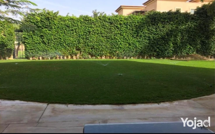standalone-villa-at-lake-view-compound-big-5