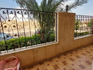 شقه للبيع بمدينه العبور 375متر