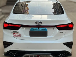 Grand cerato 2021