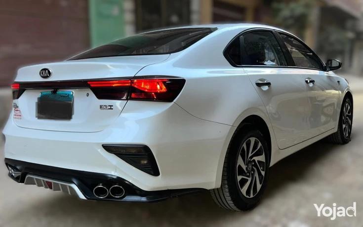grand-cerato-2021-big-2