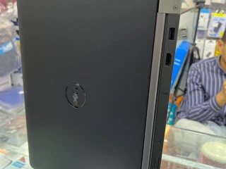 Dell latitude 5570