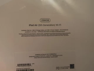 IPad Air new 11.9 inch 256 g